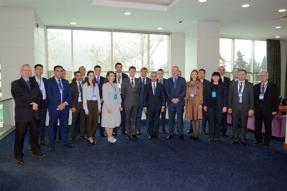 Bakıda intellektual nəqliyyat sistemi müzakirə olunur - FOTO